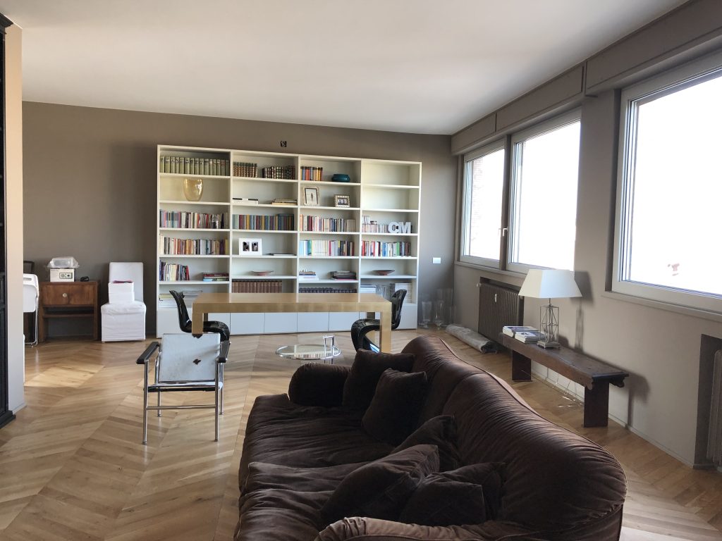 mobili stile classico contemporaneo