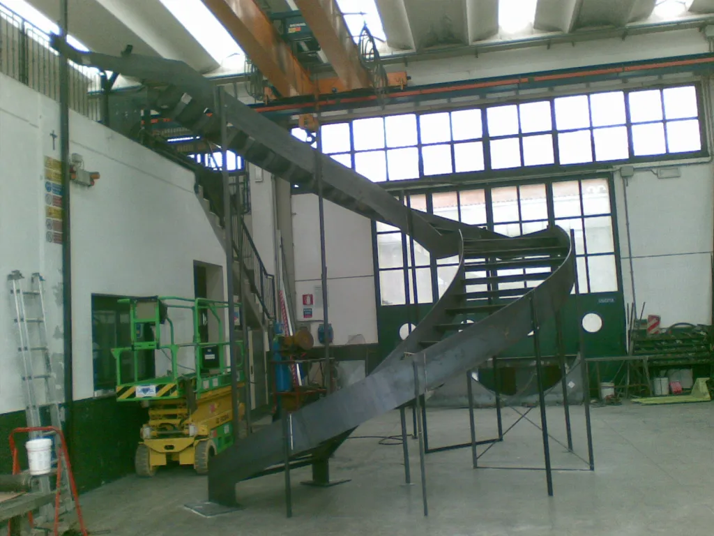 scale in acciaio per esterni