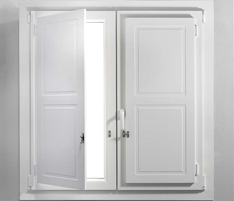 finestre in pvc con scuretti interni