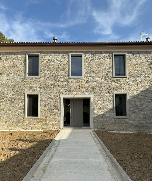 infissi esclusivi casa di montagna