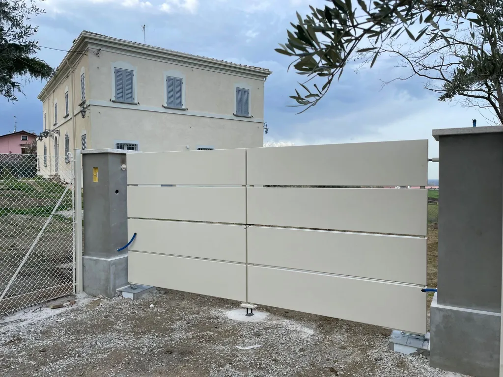 cancello in ferro prezzi