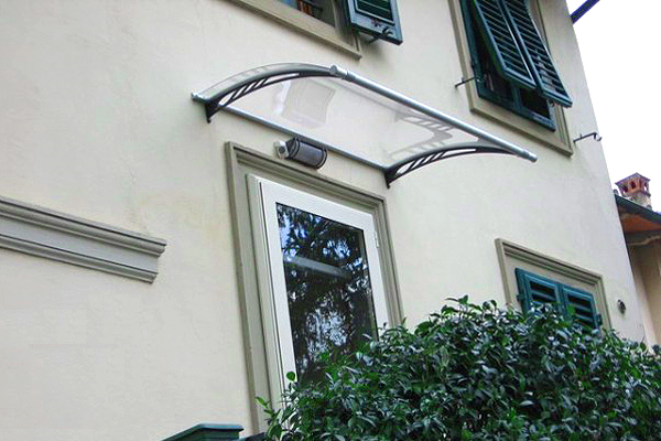 pensilina in alluminio