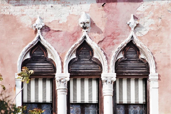 finestre veneziane
