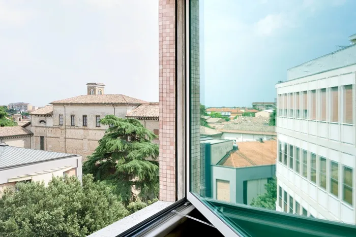 finestre a controllo solare