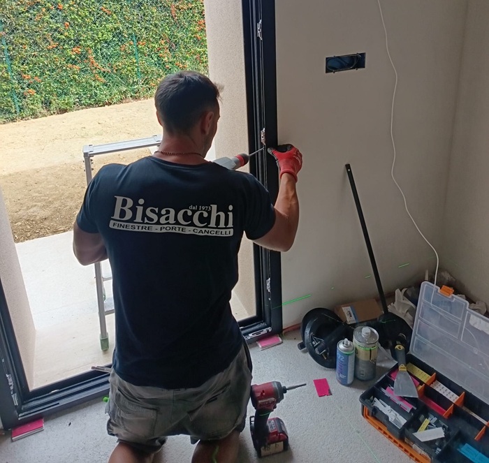 posa finestre blindati
