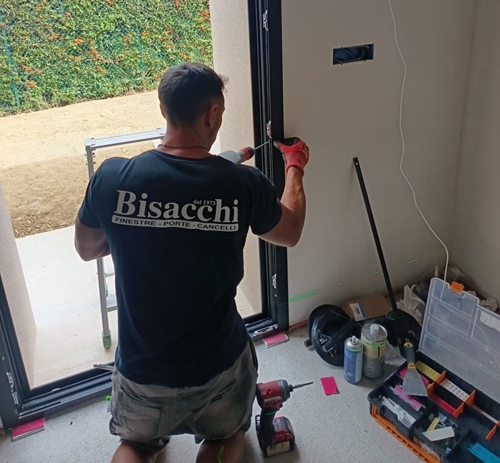 sostituzione infissi vicino a me