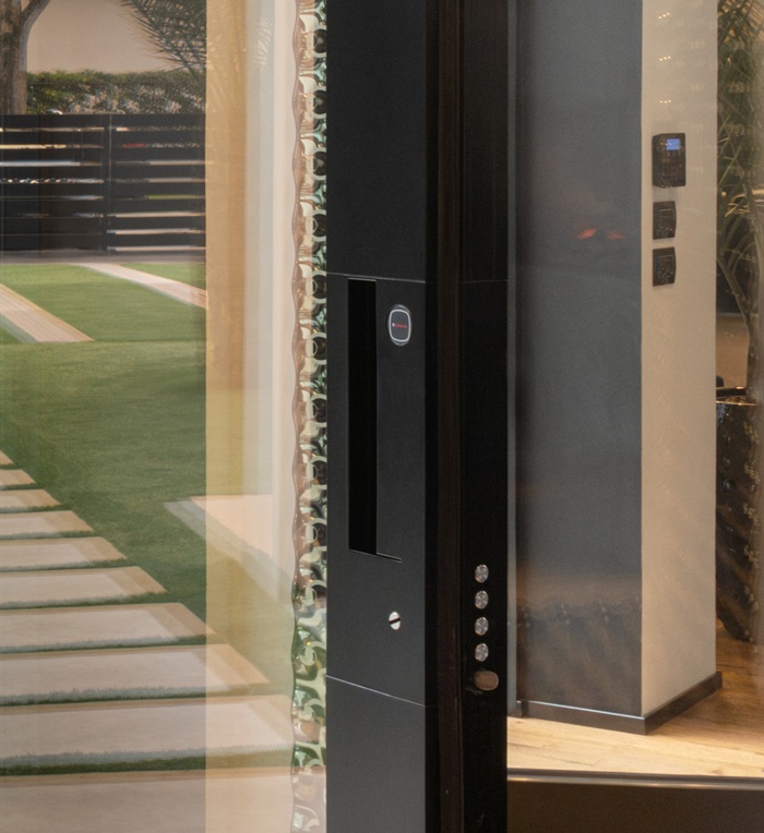 porta blindata con serratura elettronica prezzi