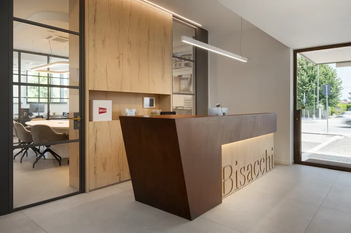 Reception dello showroom Bisacchi a Gambettola